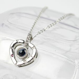 Heart Necklace I LOVE YOU in 100 Languages Projection Heart Silver Plated Love